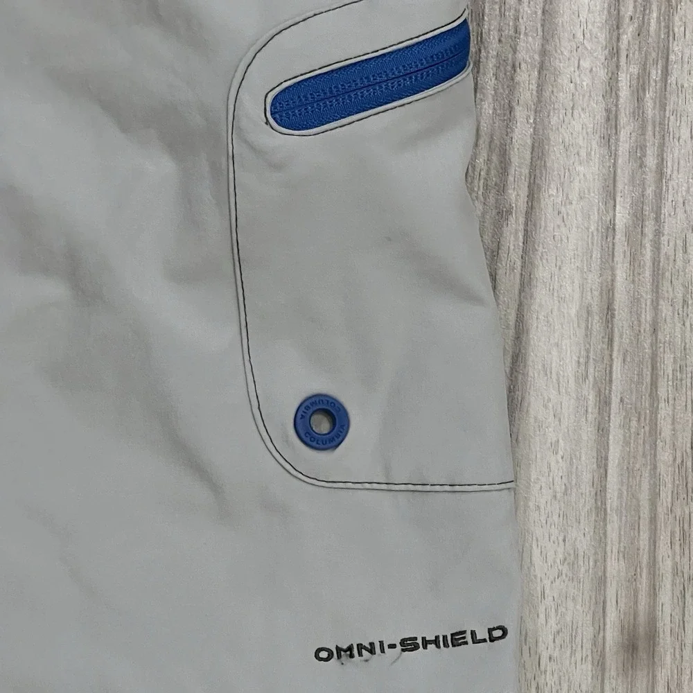 Columbia PFG Shorts Mens 34 Grey Excellent Omni-Shield Fishing Performance 10L - Picture 3 of 7